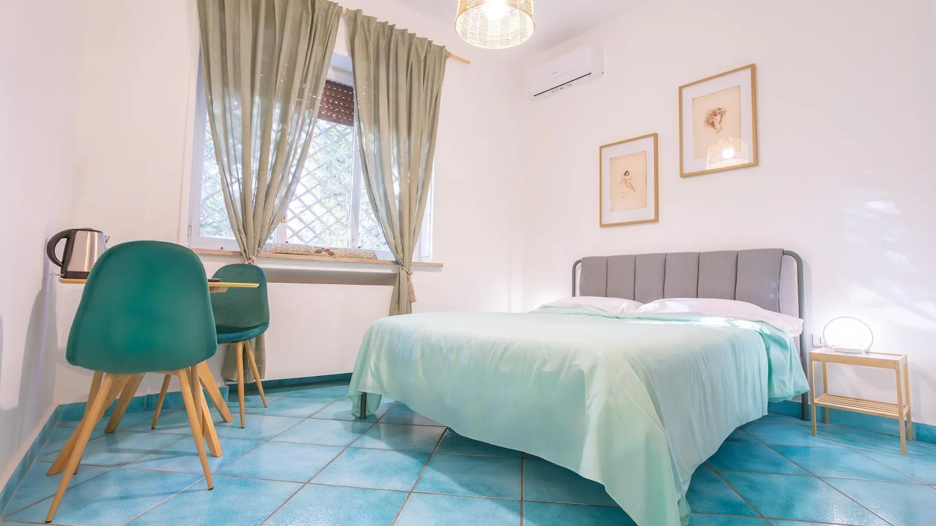 Follaky Secret Garden Bed & Breakfast Naples 0*,