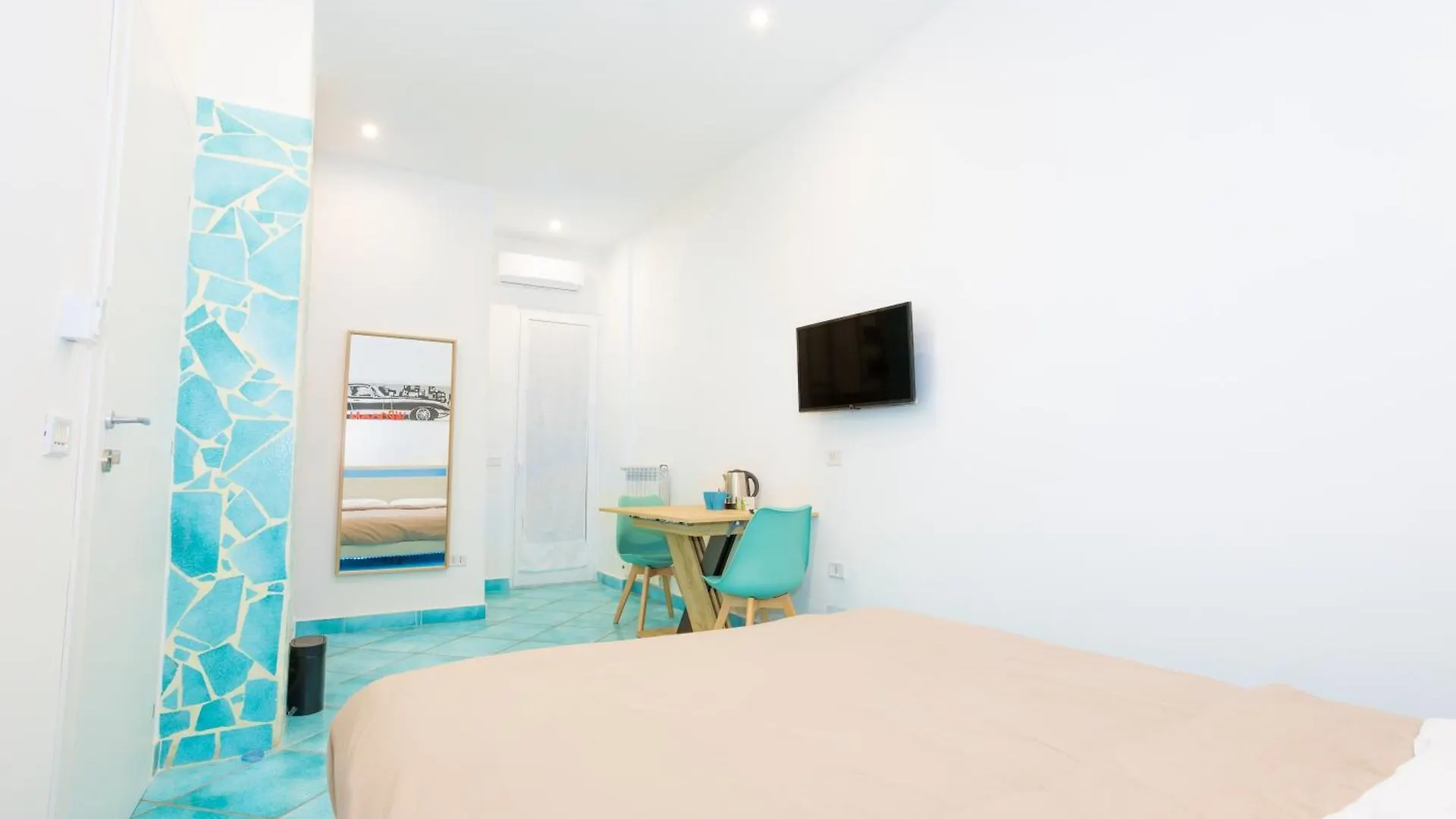 Follaky Secret Garden Bed & Breakfast Naples