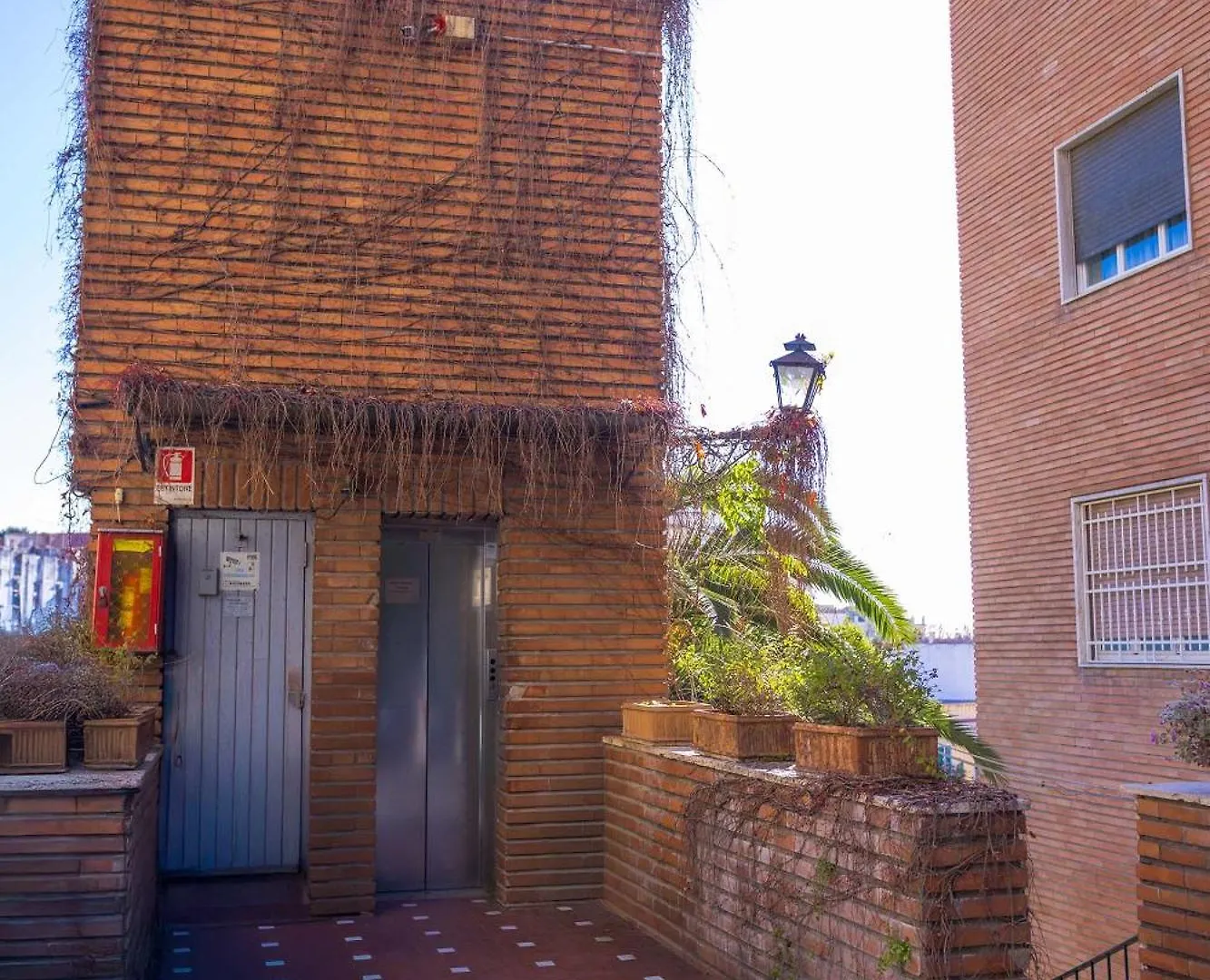 Follaky Secret Garden Bed & Breakfast Naples