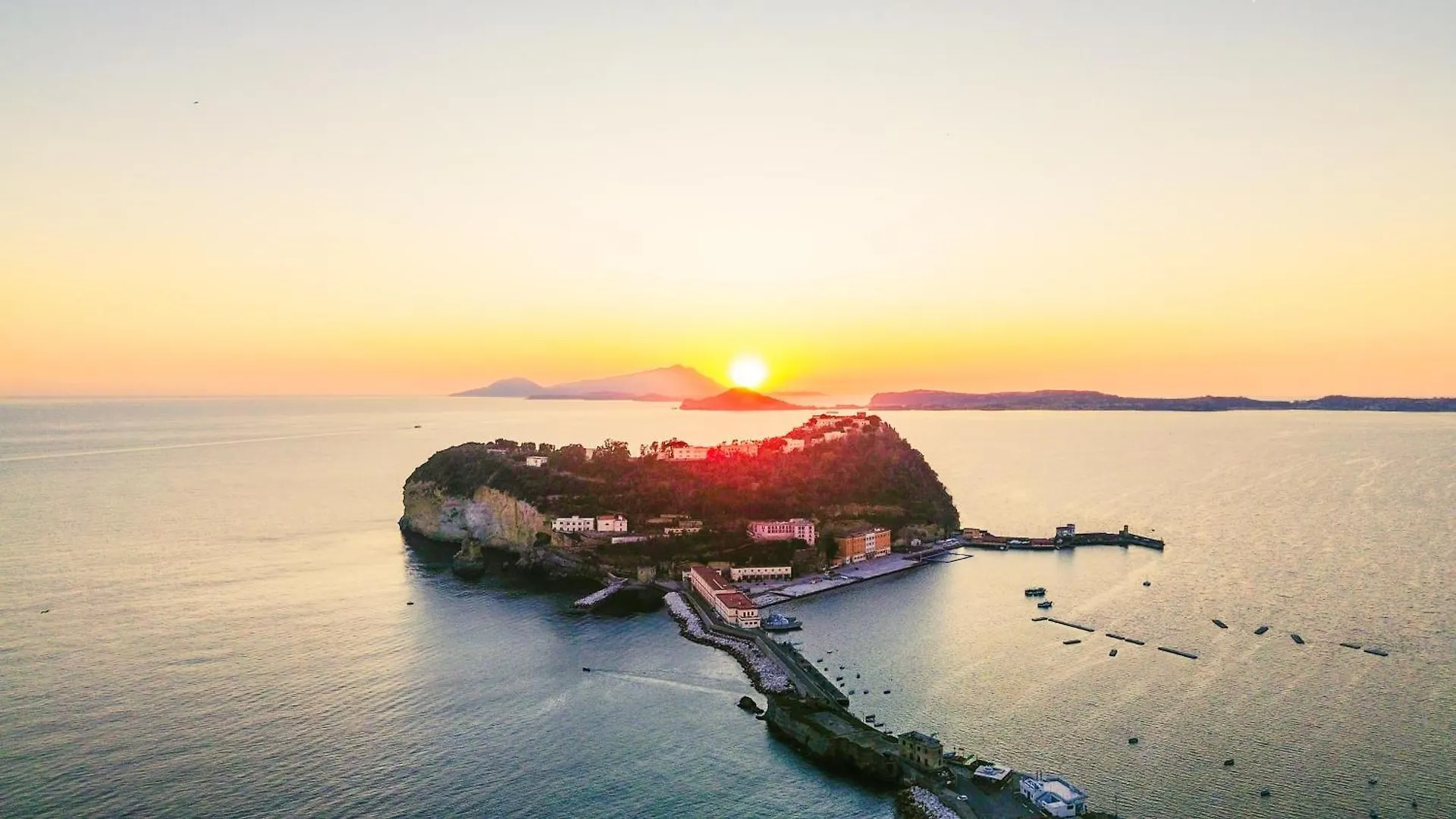 Follaky Secret Garden Bed & Breakfast Naples